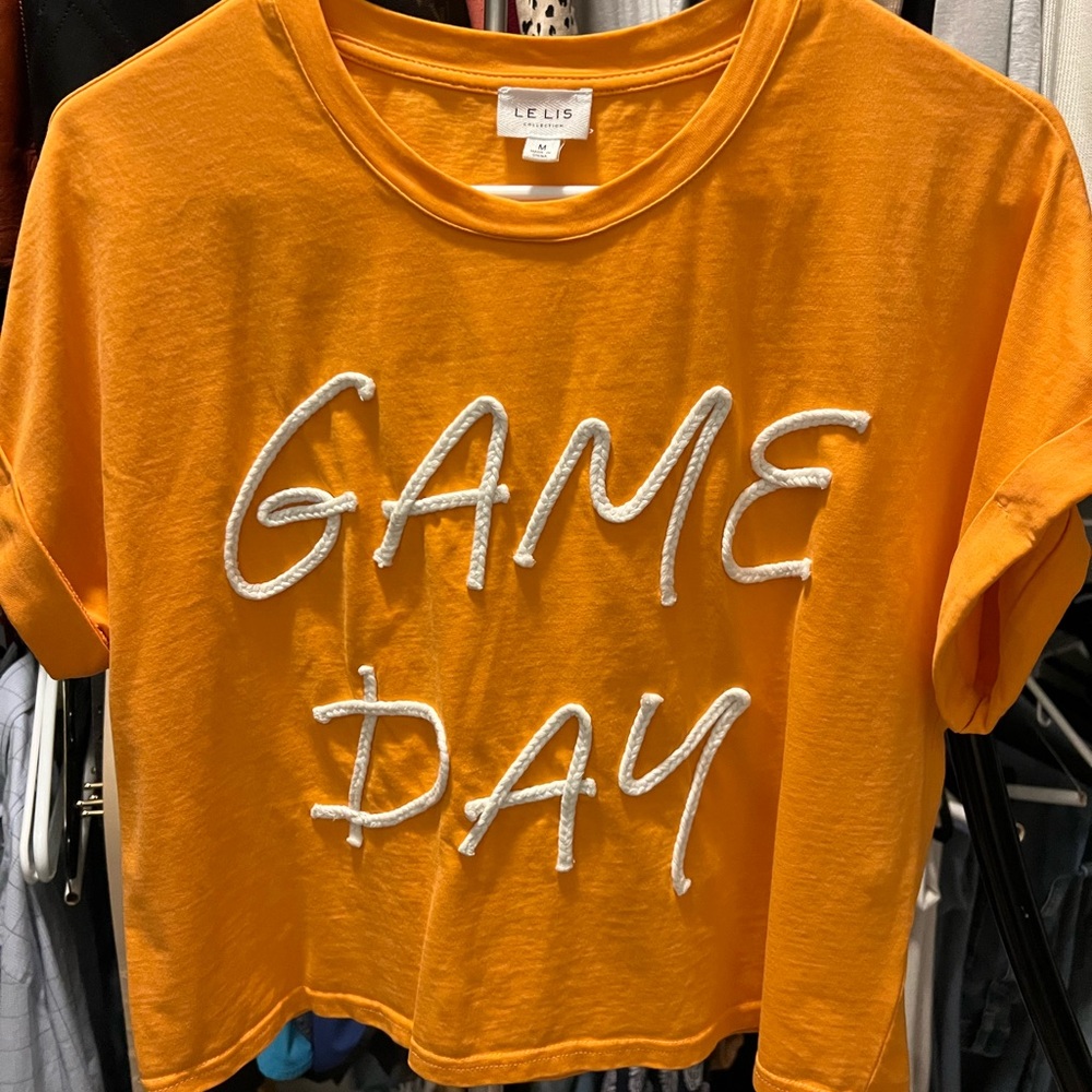 Le Lis Vibrant Orange Game Day Tee